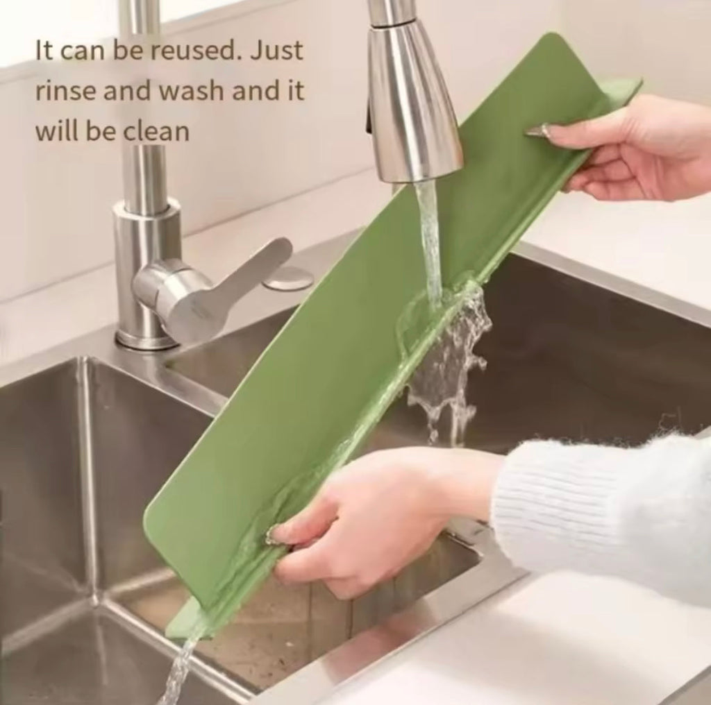 Silicone Sink Splash Guard With Suction, Kitchen Sink Water Splash Guard, Anti Splash Stopper For Kitchen